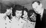 Reg Ansett with Stewardesses